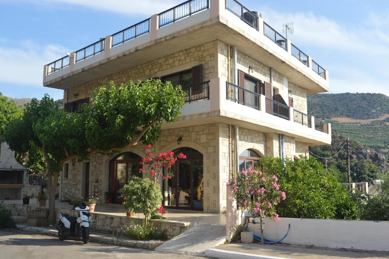 Ariadni Apartments Sfinárion 外观 照片