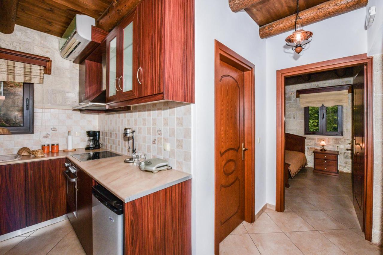Ariadni Apartments Sfinárion 外观 照片
